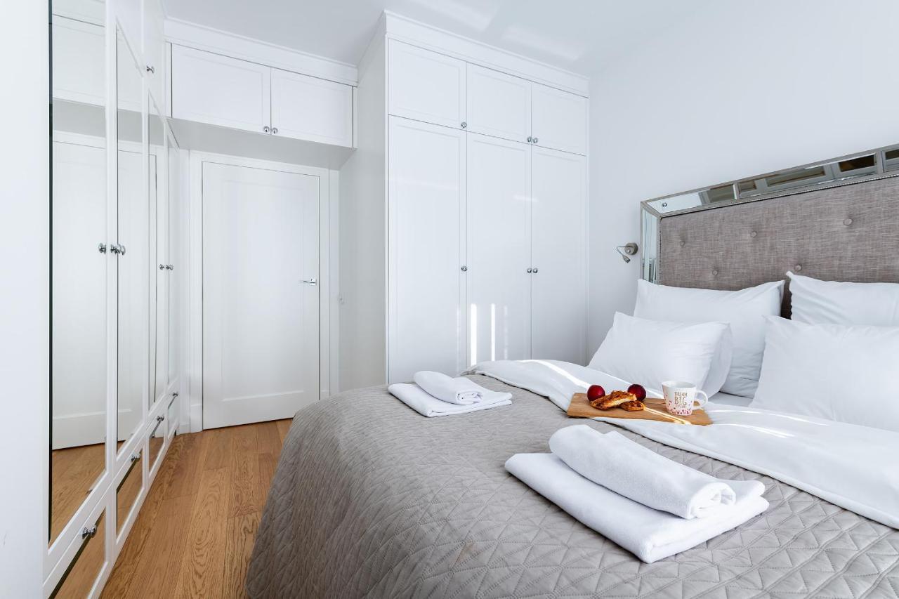 Airport Lirowa - P&O Serviced Apartments Warsaw Exterior photo