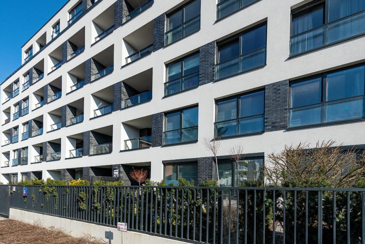 Airport Lirowa - P&O Serviced Apartments Warsaw Exterior photo