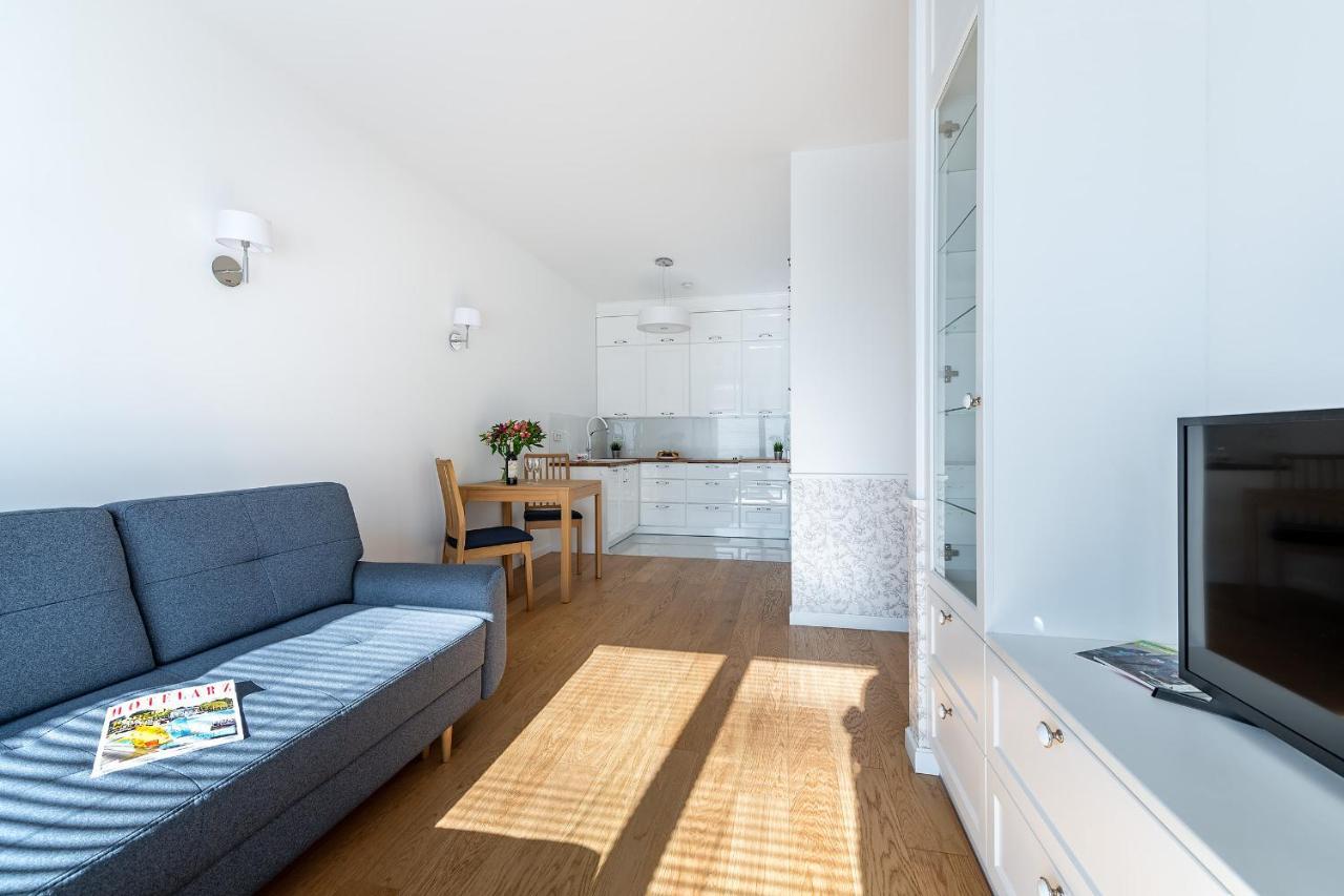 Airport Lirowa - P&O Serviced Apartments Warsaw Exterior photo